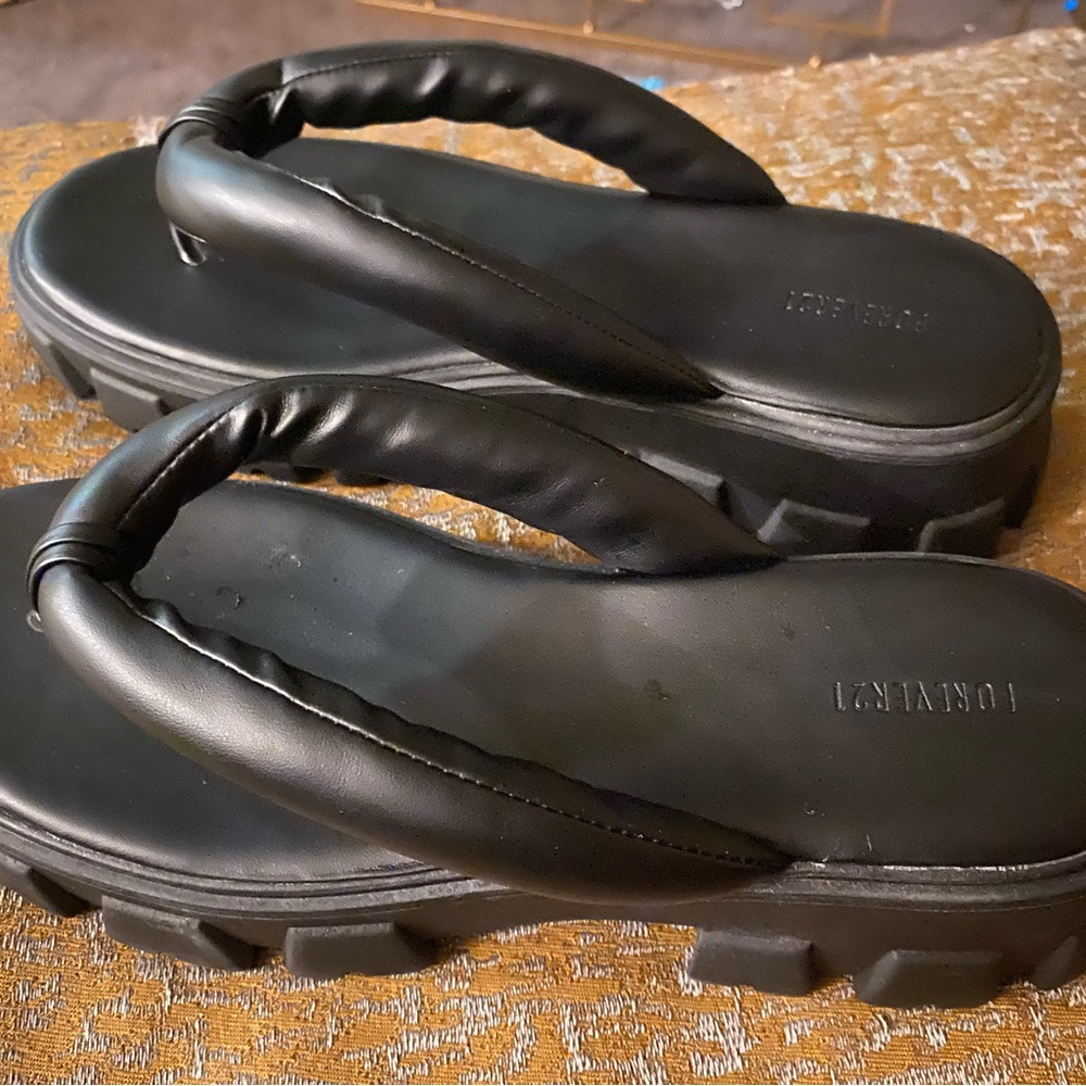 Forever 21 black platform sandals